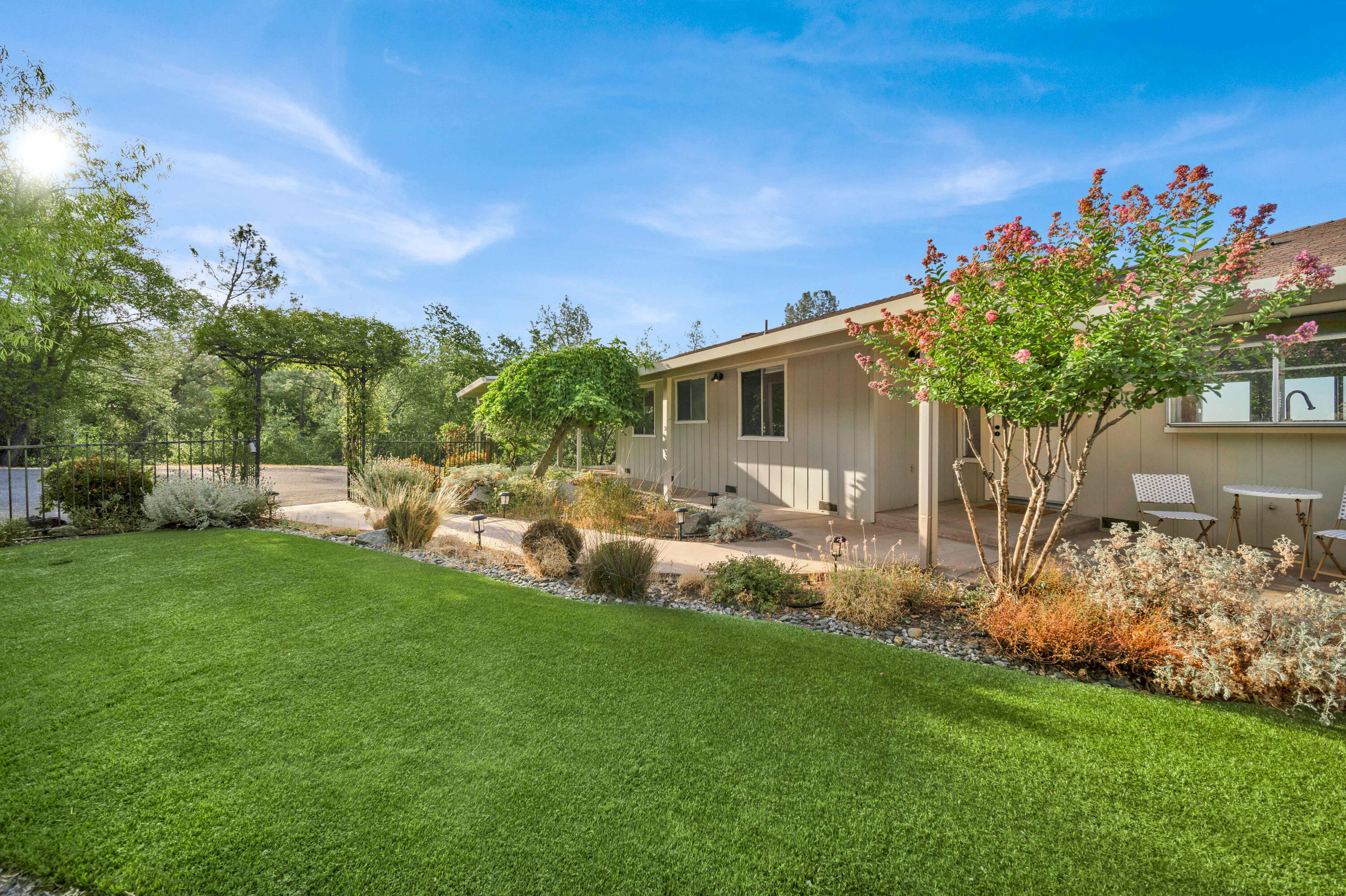 1705 Barbara Road Redding, CA 96003 - Photo 29 of 103 WILLOW-AND-BEN-NAPA-WEDDING-PHOTOGRAPHER