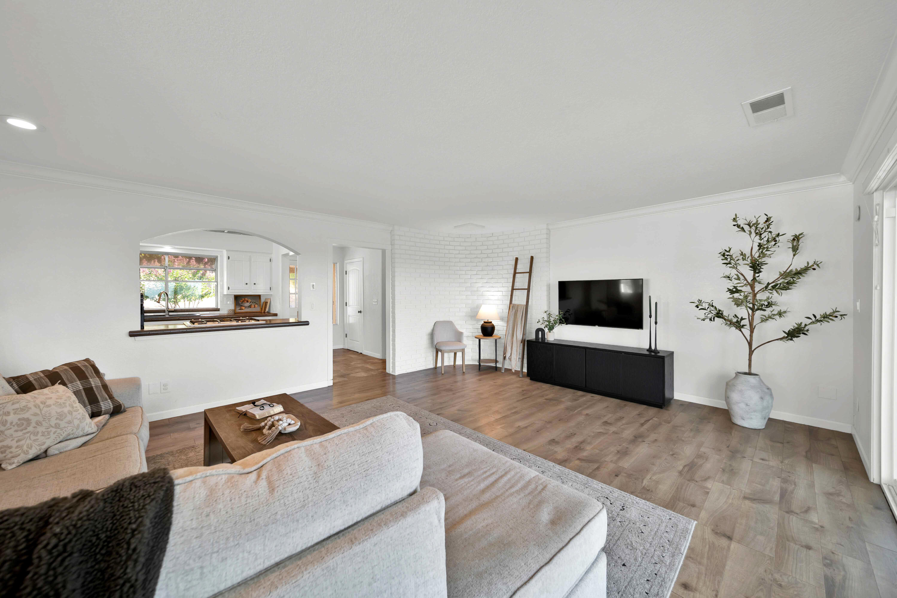 1705 Barbara Road Redding, CA 96003 - Photo 37 of 103 WILLOW-AND-BEN-NAPA-WEDDING-PHOTOGRAPHER