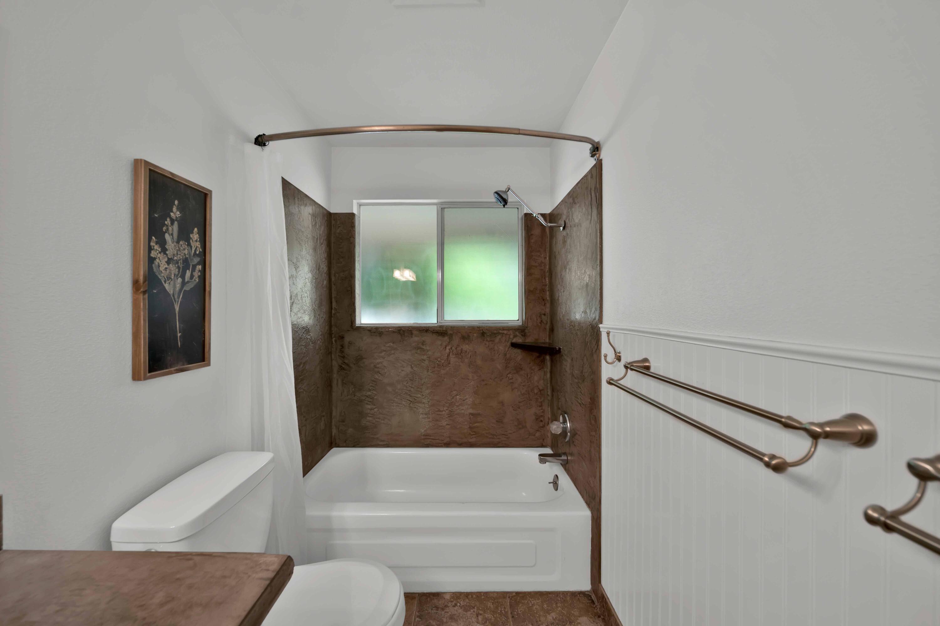 1705 Barbara Road Redding, CA 96003 - Photo 61 of 103 Redding Real Estate Photography-97