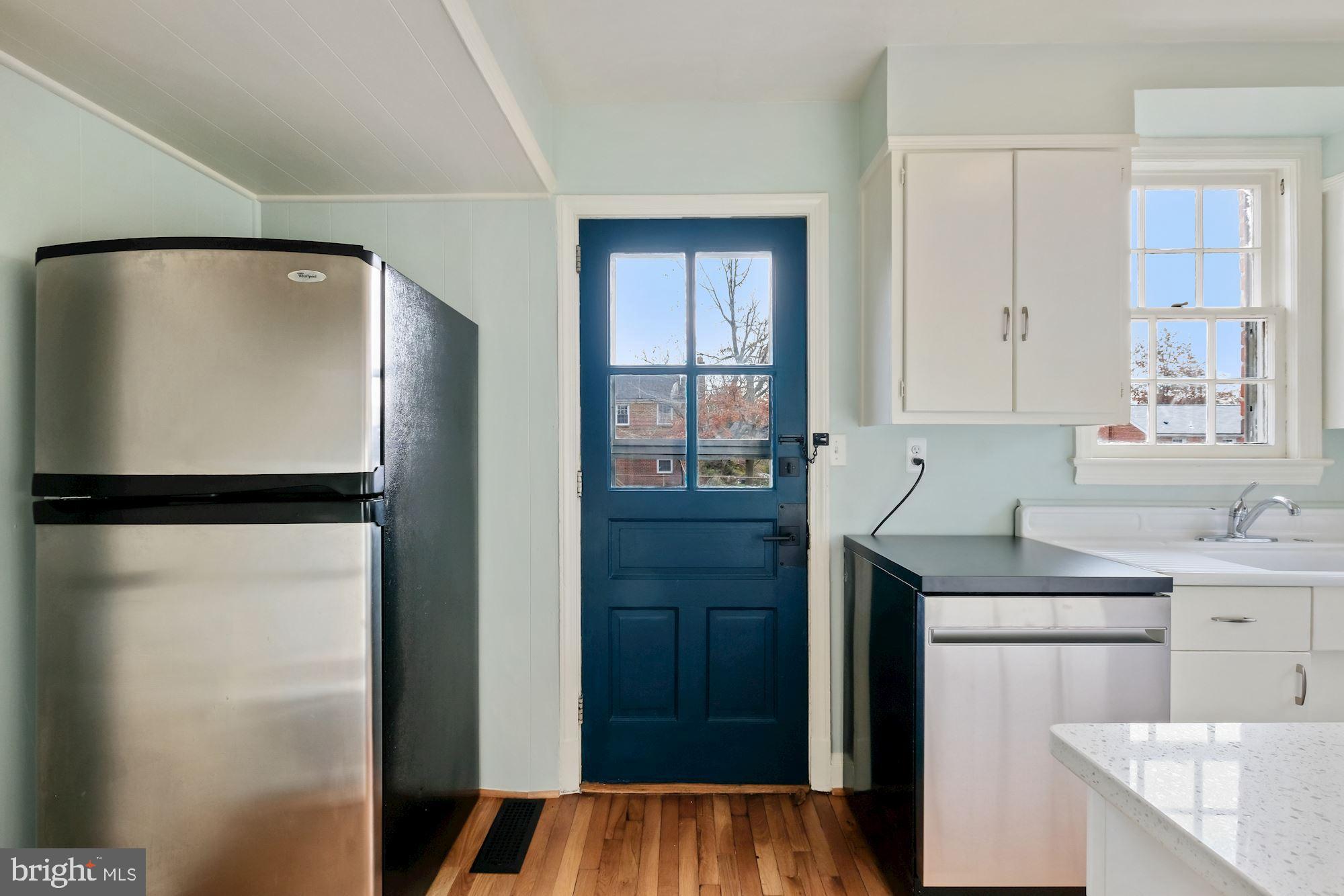10011 Markham Street Silver Spring, MD 20901 - Photo 14 of 31