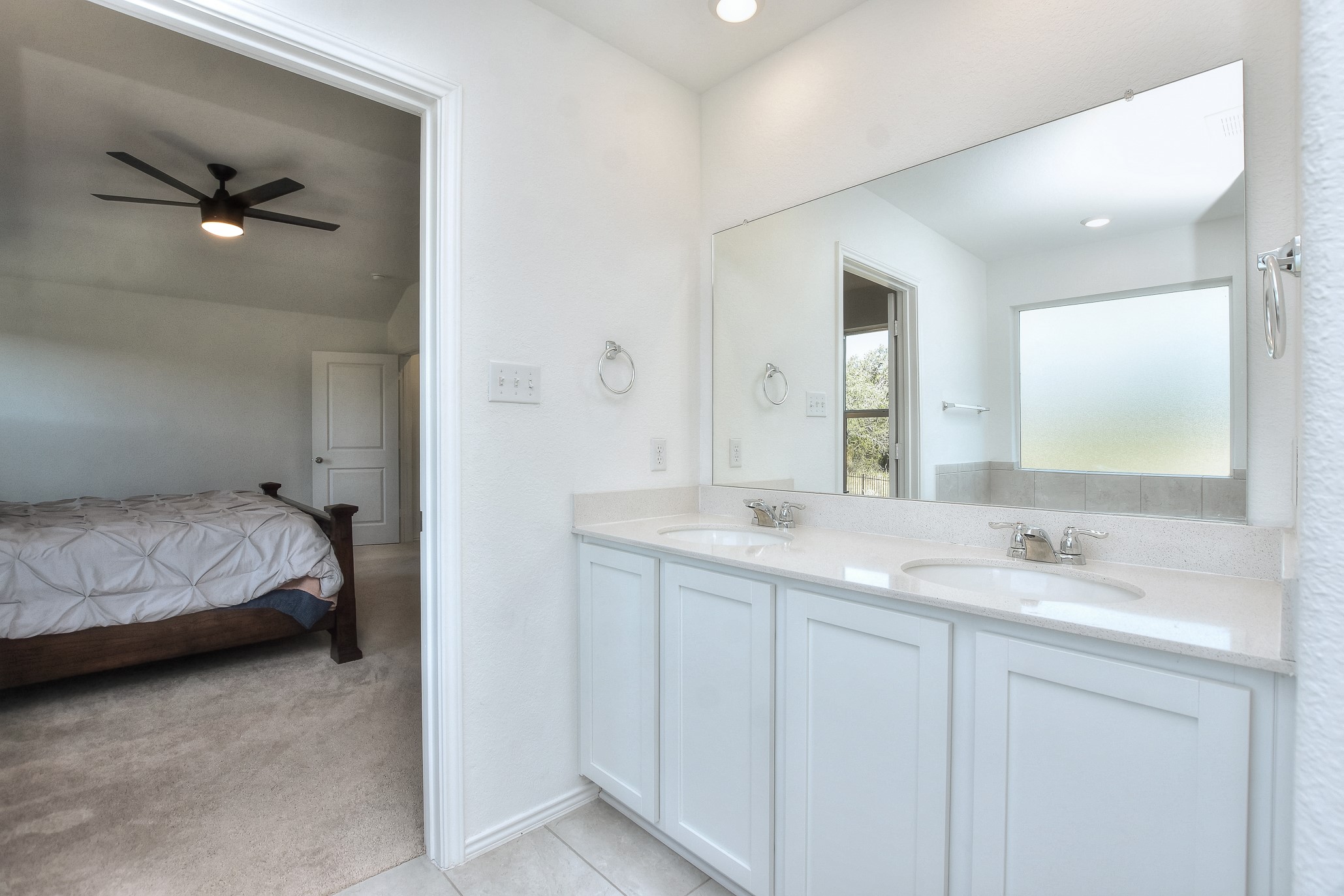 2221 Four Waters Loop Georgetown, TX 78628 - Photo 28 of 40 Primary Bathroom