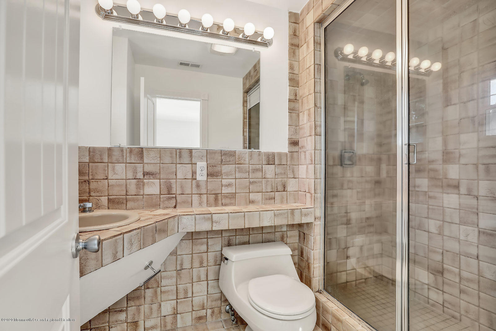 90 Flag Point Road Toms River, NJ 08753 - Photo 22 of 24 a bathroom with a toilet a sink and shower