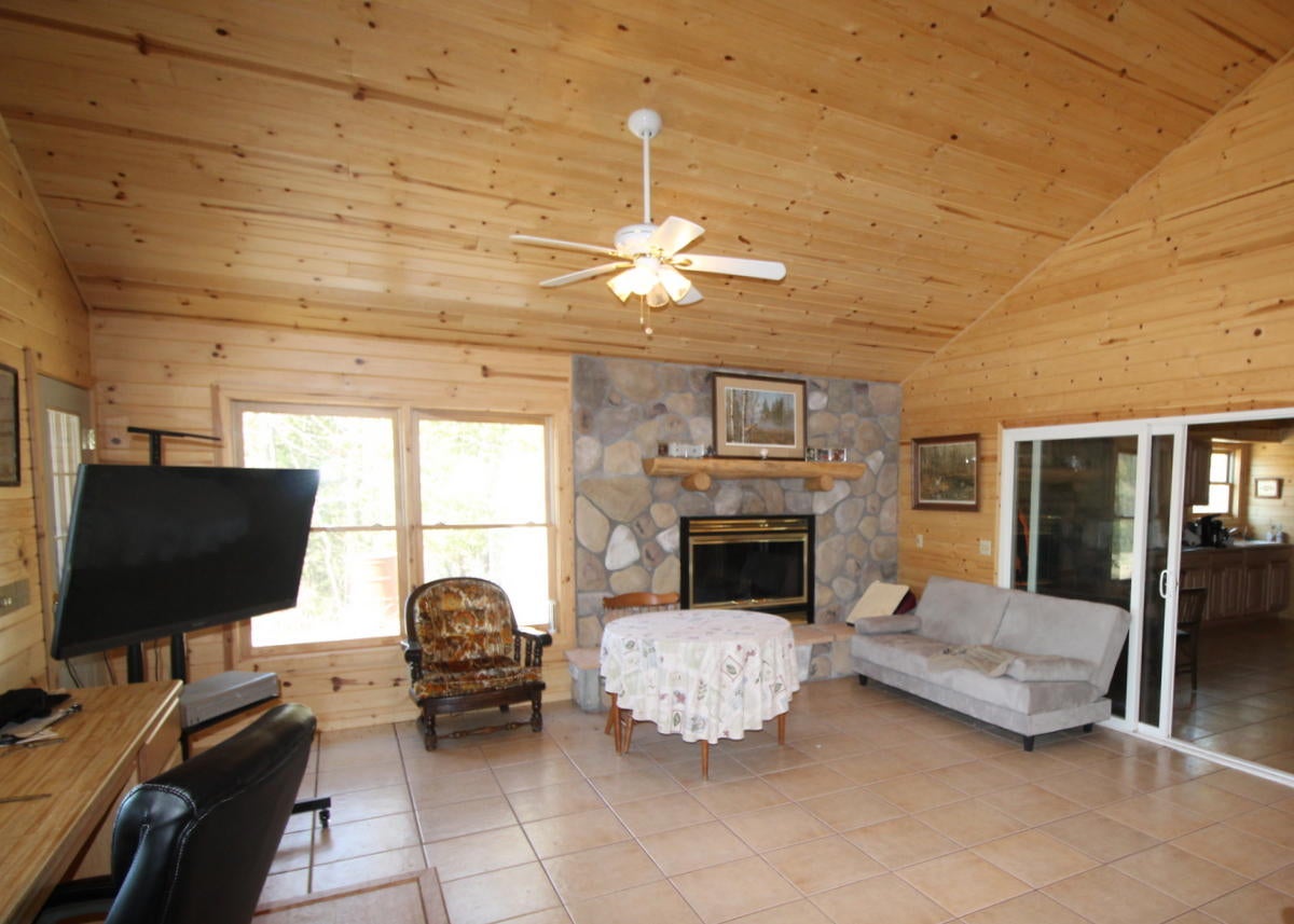 1154 Mann Road Cheboygan, MI 49721 - Photo 14 of 34 Gallery Image 14