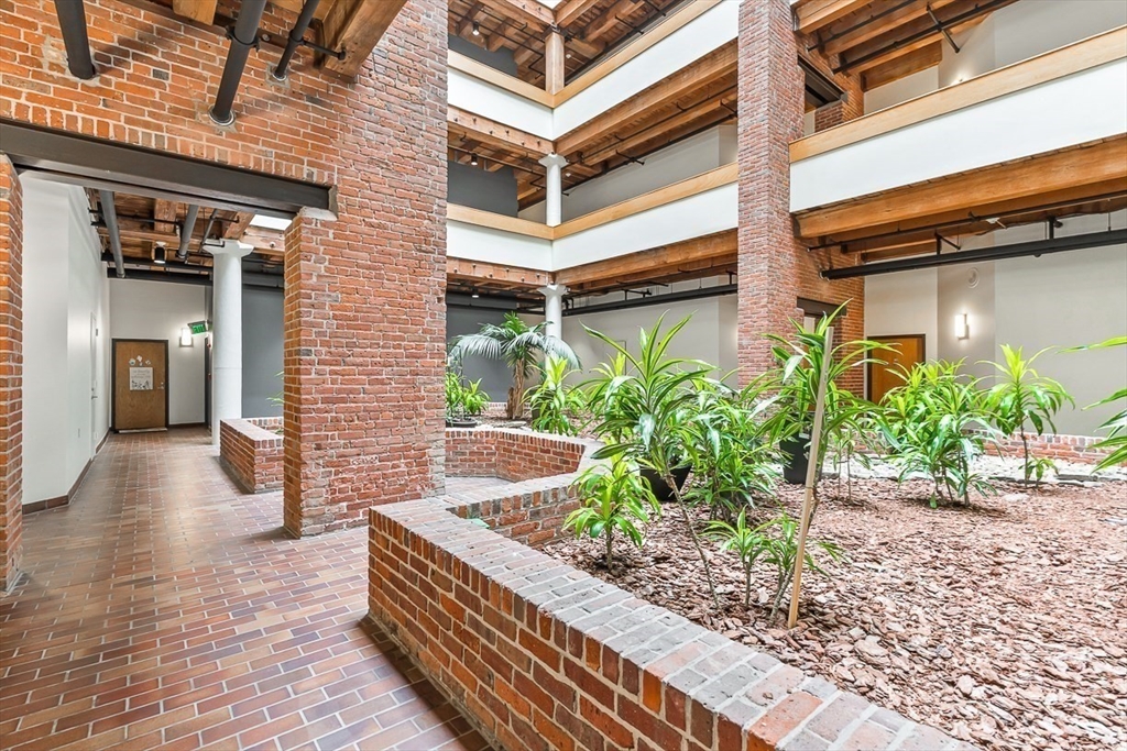 33 Sleeper Street, Unit 106 Boston, MA 02210 - Photo 34 of 36