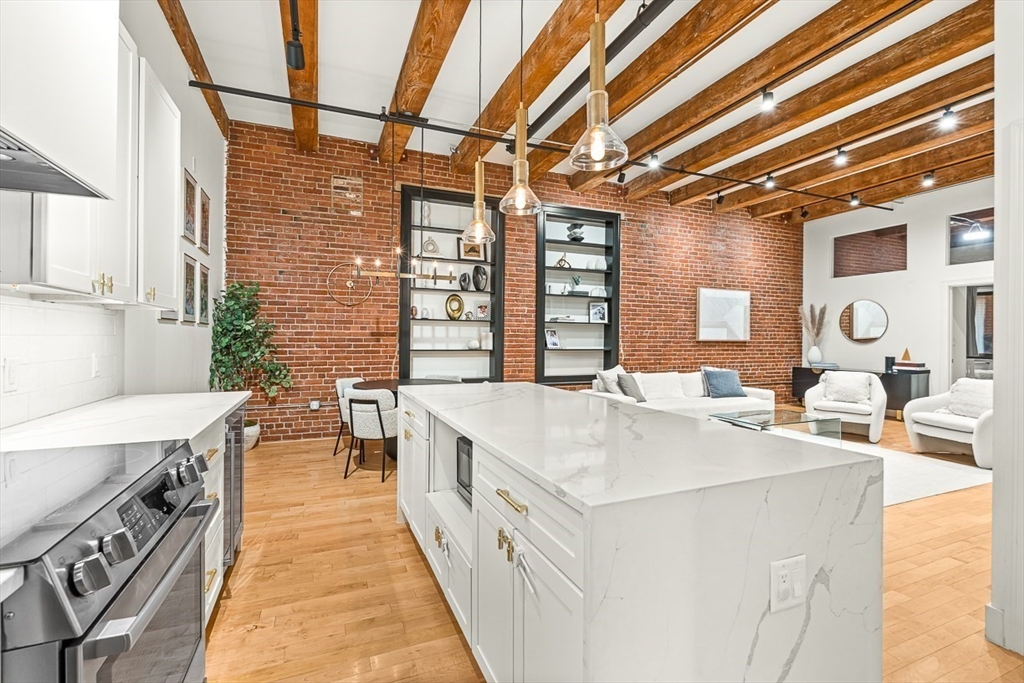 33 Sleeper Street, Unit 106 Boston, MA 02210 - Photo 6 of 36