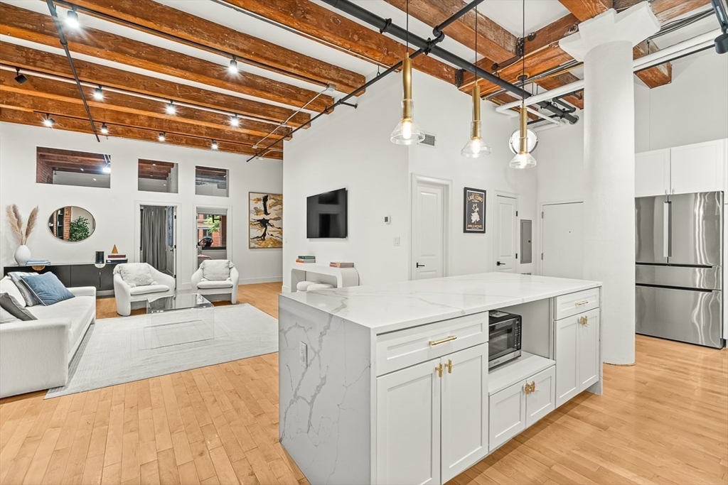 33 Sleeper Street, Unit 106 Boston, MA 02210 - Photo 7 of 36