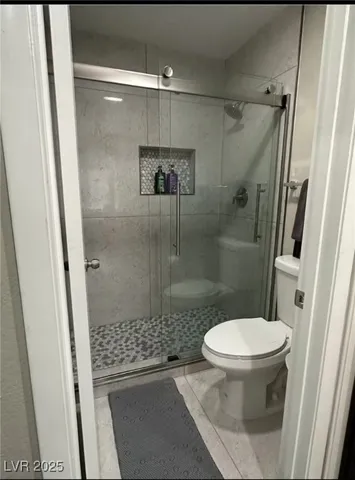 $1,750 | 4713 Nara Vista Way, Unit 201, Las Vegas, NV 89103