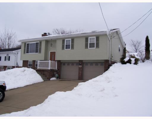 1086 Chapel Road Monaca, PA 15061 - Photo 1 of 18 Exterior Front.