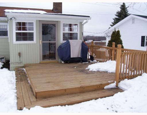 1086 Chapel Road Monaca, PA 15061 - Photo 3 of 18 Exterior Back.