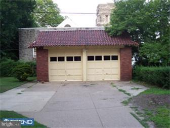 1909-11 Wynnewood Road Philadelphia, PA 19151 - Photo 2 of 12 Gallery Image 2