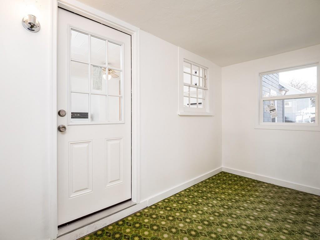 21 Stoneleigh Road Holden, MA 01520 - Photo 14 of 37 Gallery Image 14