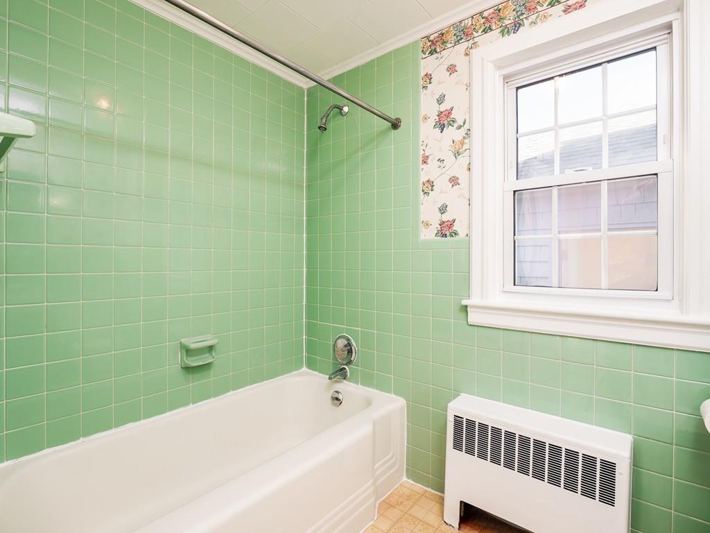 21 Stoneleigh Road Holden, MA 01520 - Photo 23 of 37 Gallery Image 23