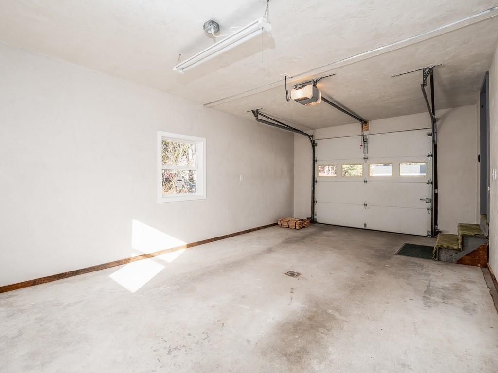 21 Stoneleigh Road Holden, MA 01520 - Photo 32 of 37 Gallery Image 32