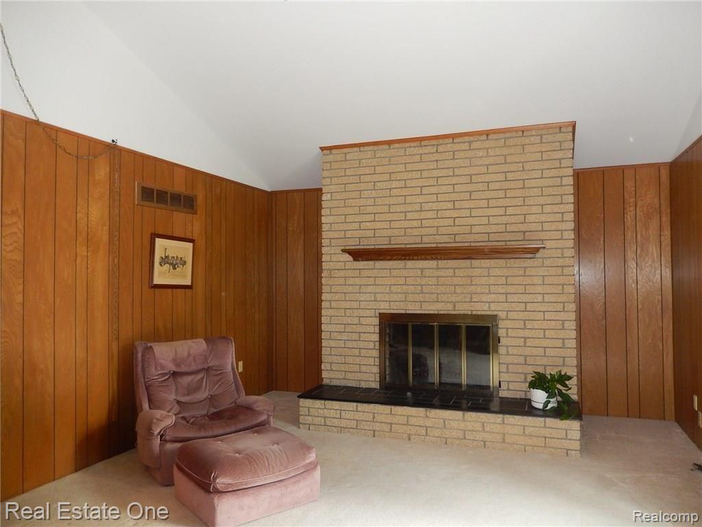 41919 Ridge Road East Novi, MI 48375 - Photo 9 of 21