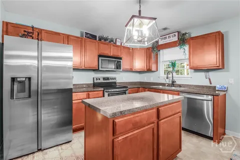 $362,500 | 156 Stonewalk Drive, Rincon, GA 31326