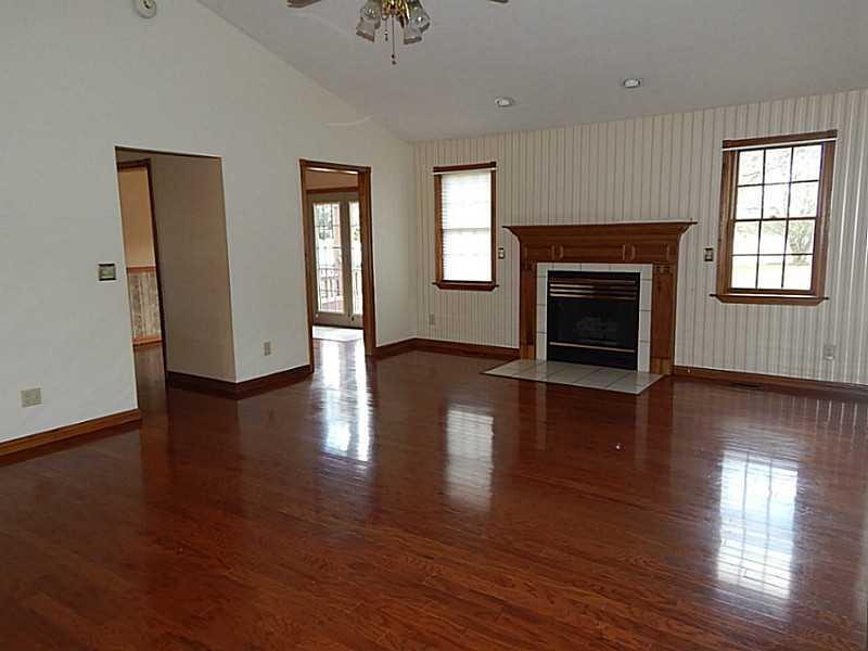 3080 Fairfield Pike Springfield, OH 45502 - Photo 4 of 25