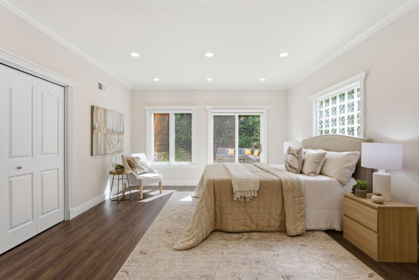 2884 Roland Avenue San Carlos, CA 94070 - Photo 23 of 27 a bed room with bed and windows