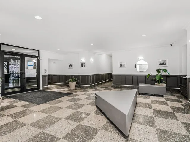 $315,000 | 3840 Greystone Avenue, Unit 1K | Fieldston