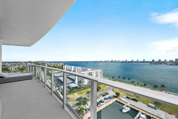 $18,750 | 220 Lake Shore Drive, Unit 1401, Lake Park, FL 33403