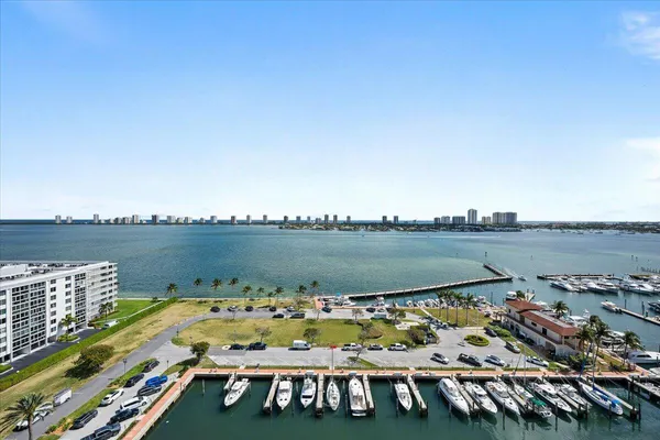 $18,750 | 220 Lake Shore Drive, Unit 1401, Lake Park, FL 33403