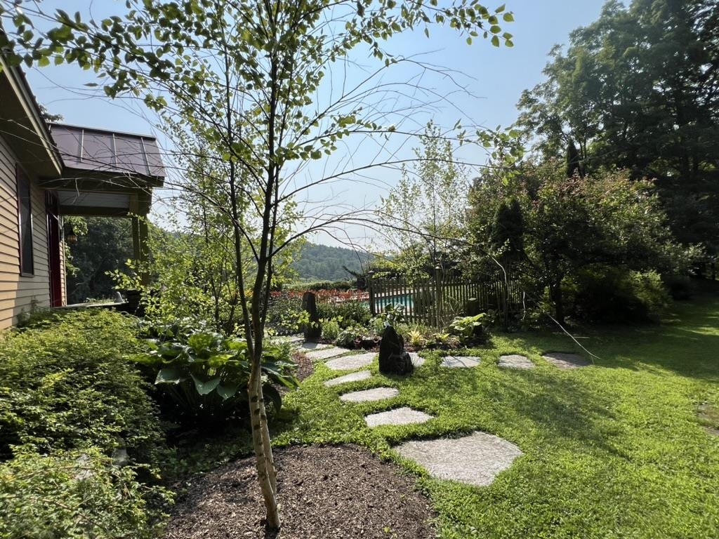 128 Spaulding Hl Road Dummerston, VT 05346 - Photo 3 of 46