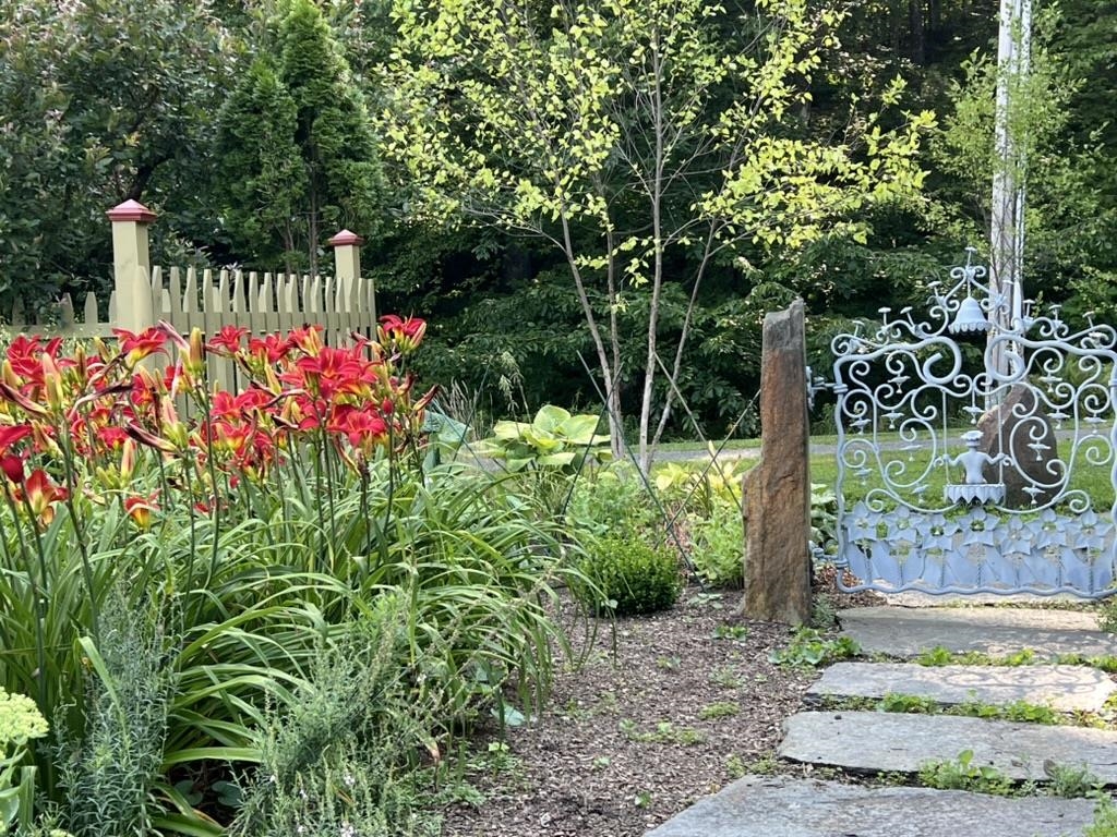 128 Spaulding Hl Road Dummerston, VT 05346 - Photo 42 of 46