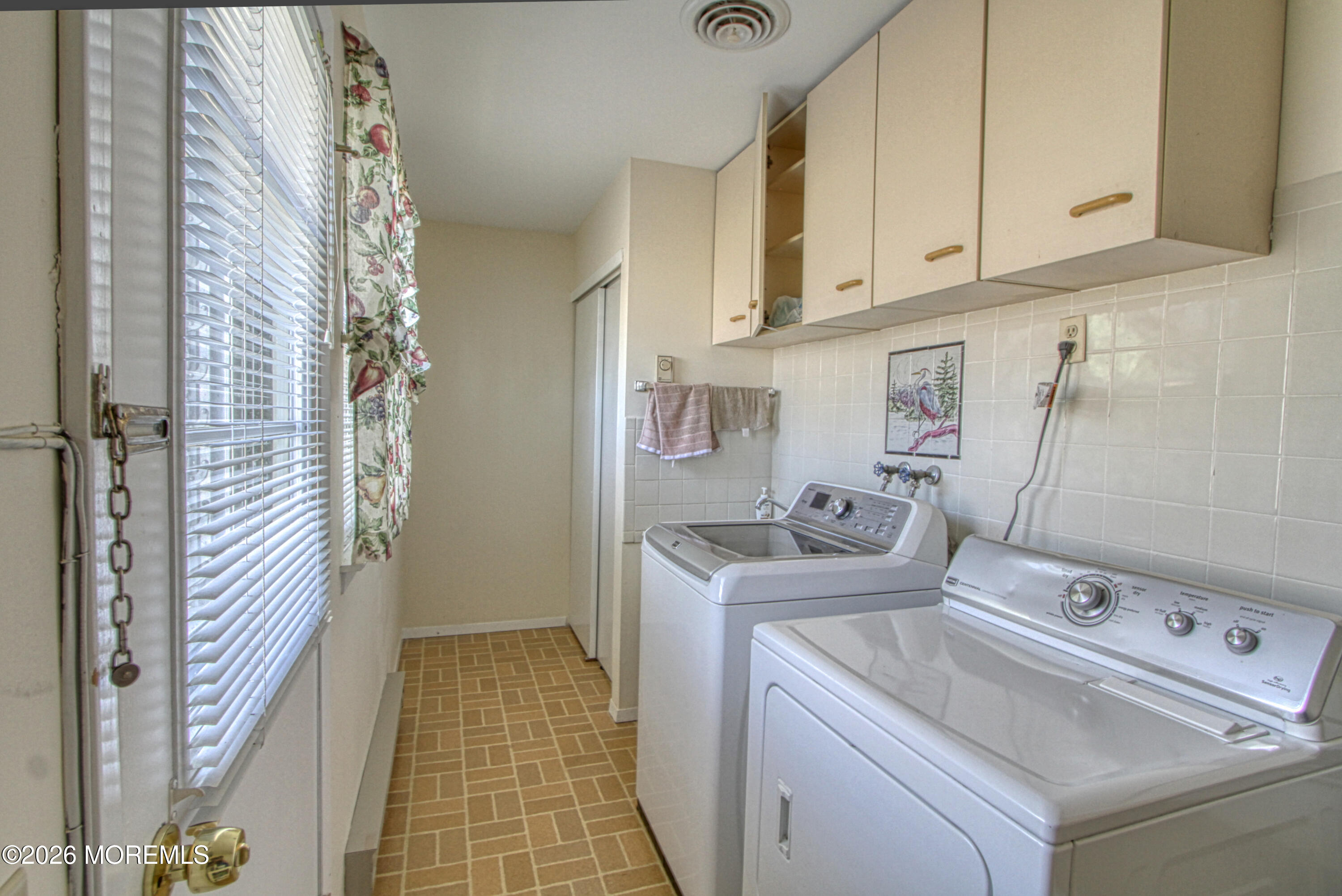 3 Amesbury Road Whiting, NJ 08759 - Photo 18 of 31 Laundry Room