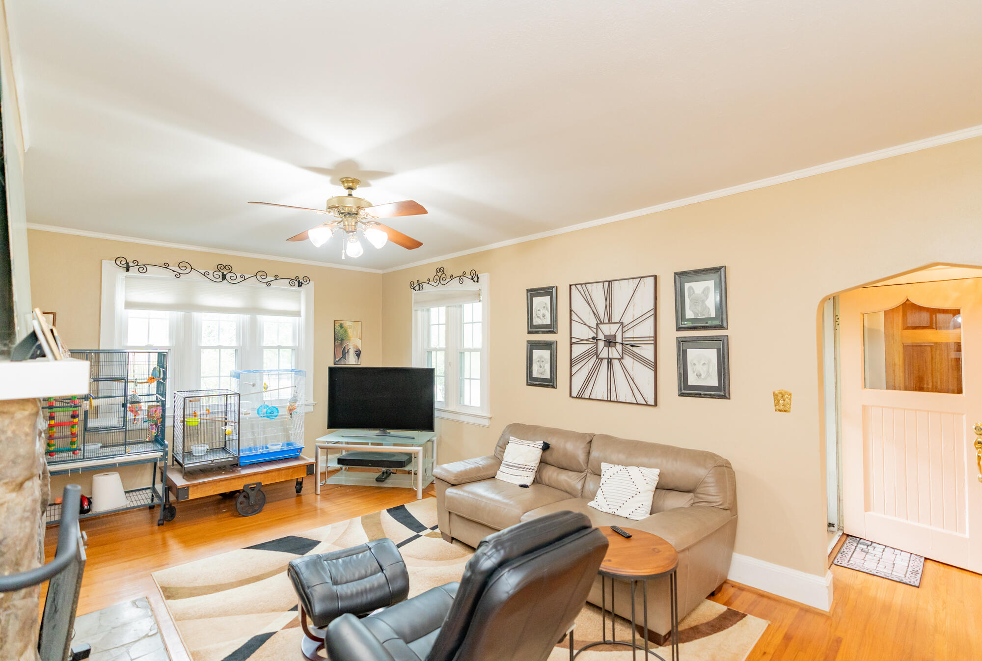 912 Ridgeway Avenue Signal Mountain, TN 37377 - Photo 3 of 71 912 Ridgeway Ave