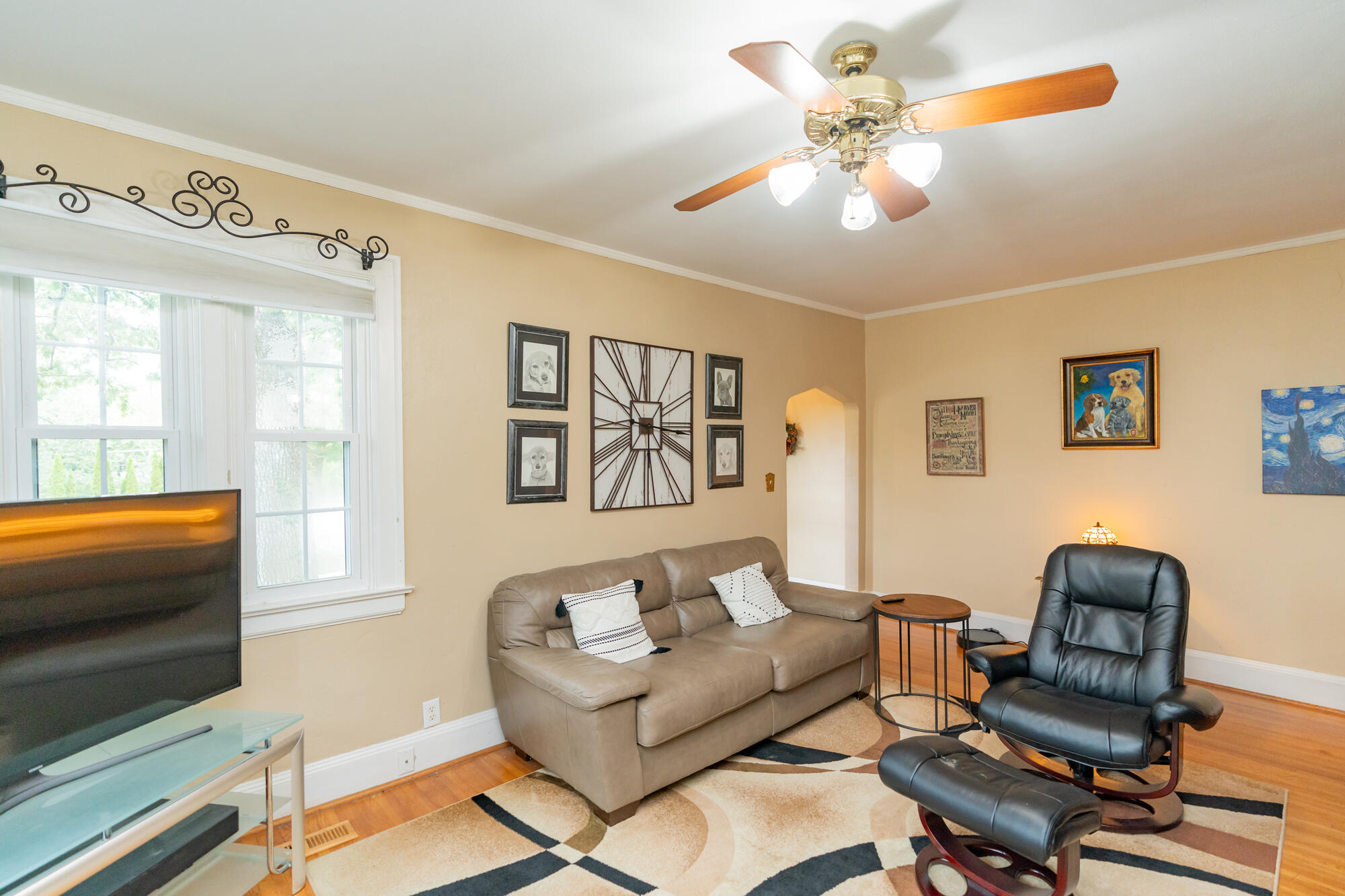 912 Ridgeway Avenue Signal Mountain, TN 37377 - Photo 4 of 71 912 Ridgeway Ave