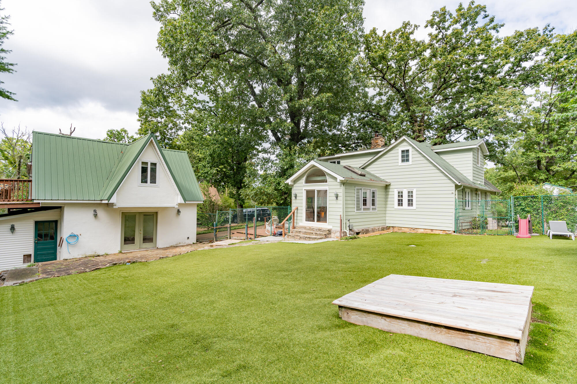 912 Ridgeway Avenue Signal Mountain, TN 37377 - Photo 42 of 71 912 Ridgeway Ave