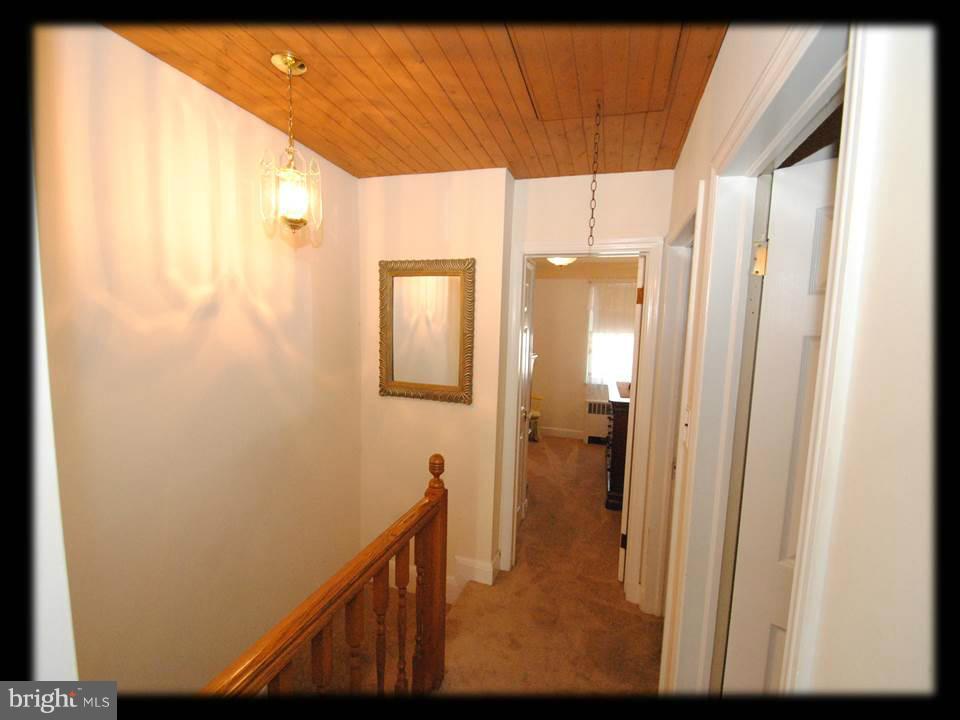 8612 Willow Oak Road Baltimore, MD 21234 - Photo 26 of 30 UPPER LEVEL HALLWAY