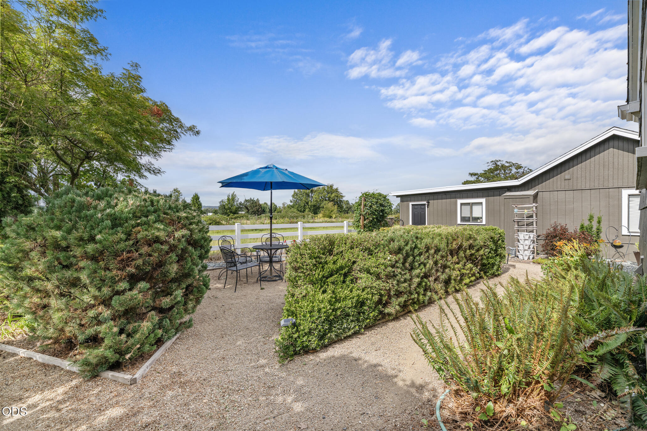 2622 Eric Avenue Central Point, OR 97502 - Photo 45 of 63