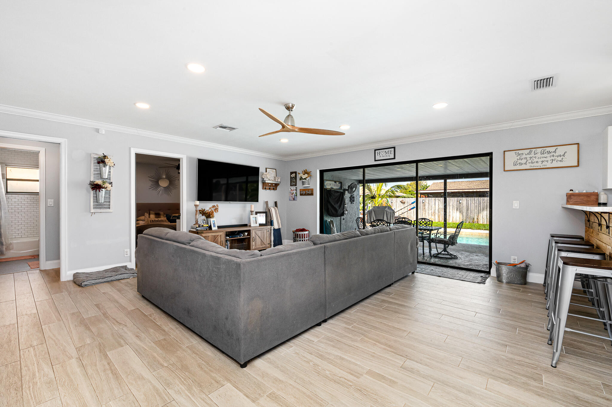 4309 Brandywine Drive Boca Raton, FL 33487 - Photo 12 of 20 photo-1