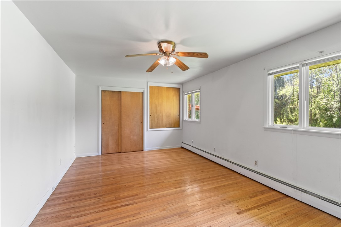 6075 Arbor Road Ontario, NY 14519 - Photo 17 of 27 Master bedroom