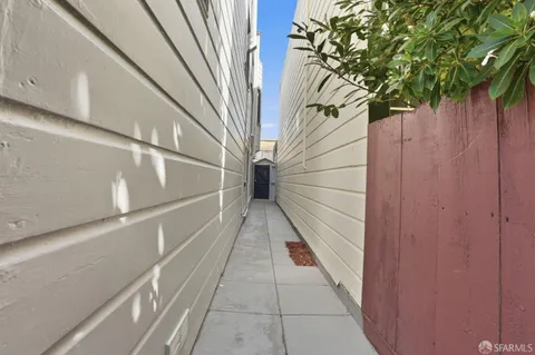 $998,000 | 15 Balhi Court, San Francisco, CA 94112