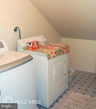 231 Grays Road Lothian, MD 20711 - Photo 17 of 30 Laundry Room