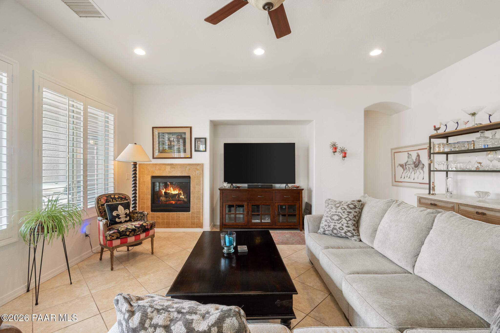 8316 North Sunset Ridge Prescott Valley, AZ 86315 - Photo 6 of 29 Living Room - 8316 Sunset Ridge