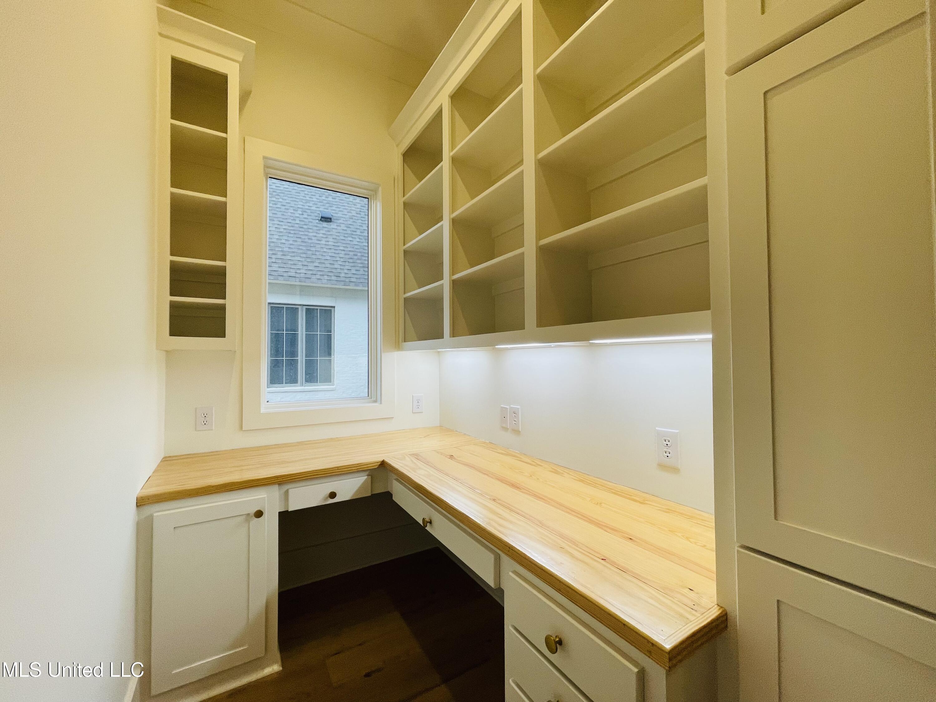 419 Whittington Circle Madison, MS 39110 - Photo 22 of 48 IMG_2482