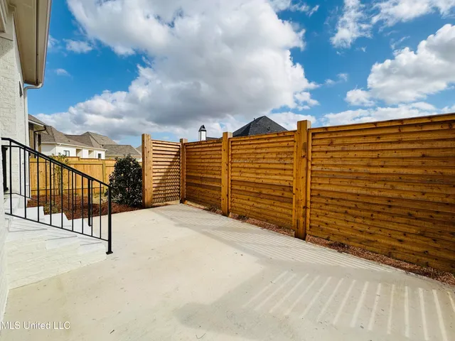 $889,900 | 419 Whittington Circle, Madison, MS 39110