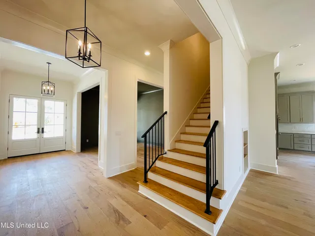 $889,900 | 419 Whittington Circle, Madison, MS 39110