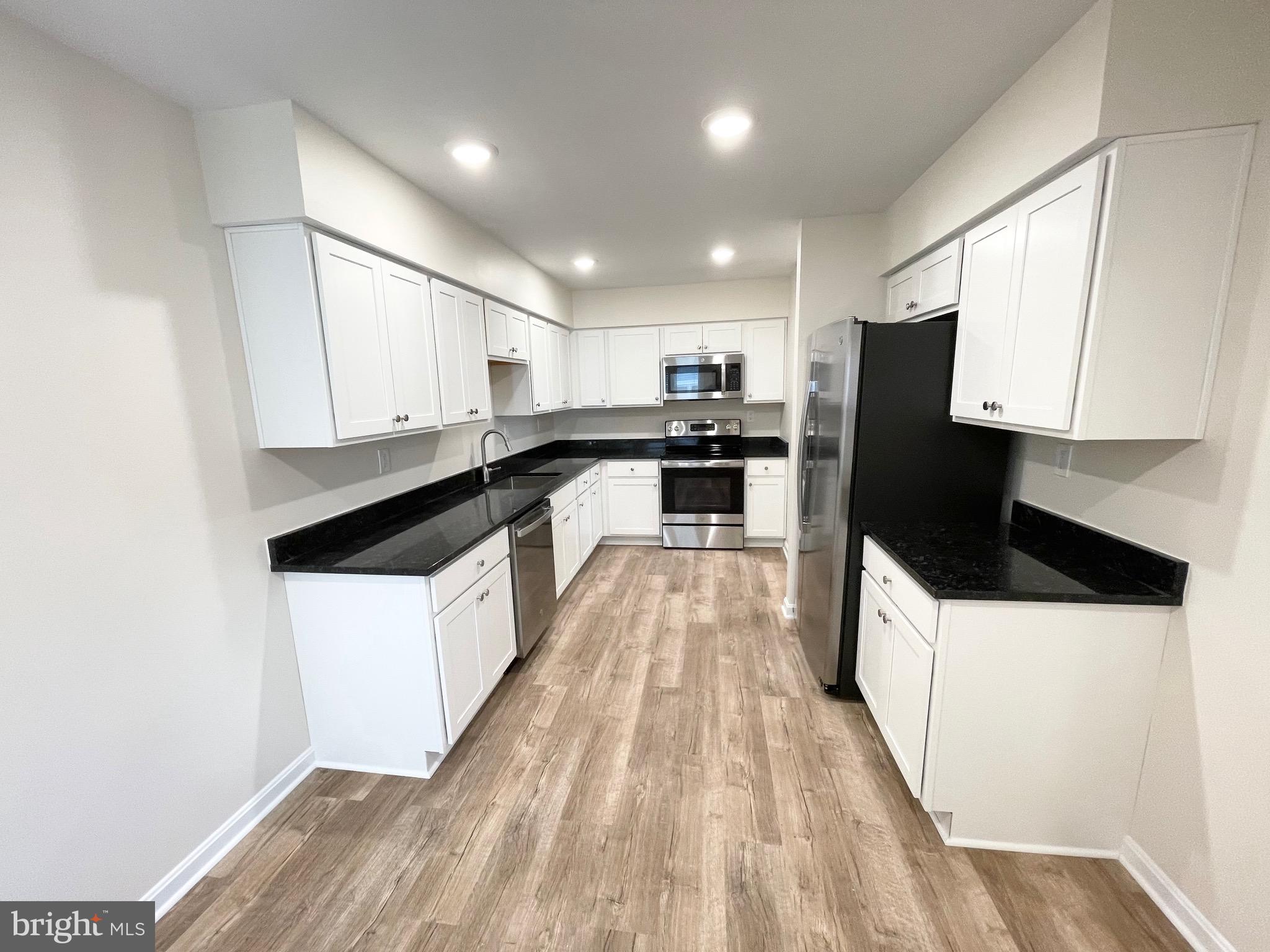 9340 Palmer Place, Unit 24 Laurel, MD 20708 - Photo 7 of 25 Gallery Image 7