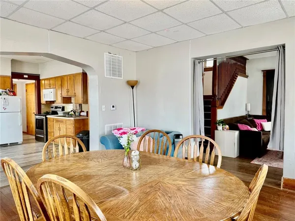 $219,000 | 221 West 7th Street, Maryville, MO 64468
