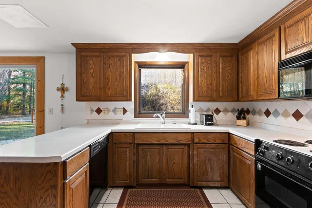 $380,000 | 1485 West Marhill Road, Green Bay, WI 54313