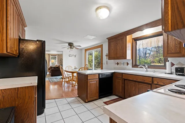 $380,000 | 1485 West Marhill Road, Green Bay, WI 54313