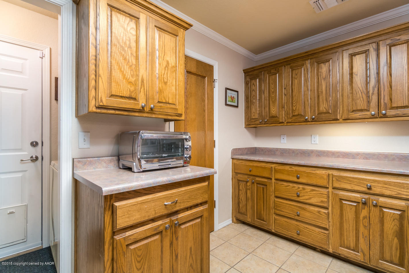 4523 Steffi Court Amarillo, TX 79110 - Photo 10 of 21 Kitchen View 2