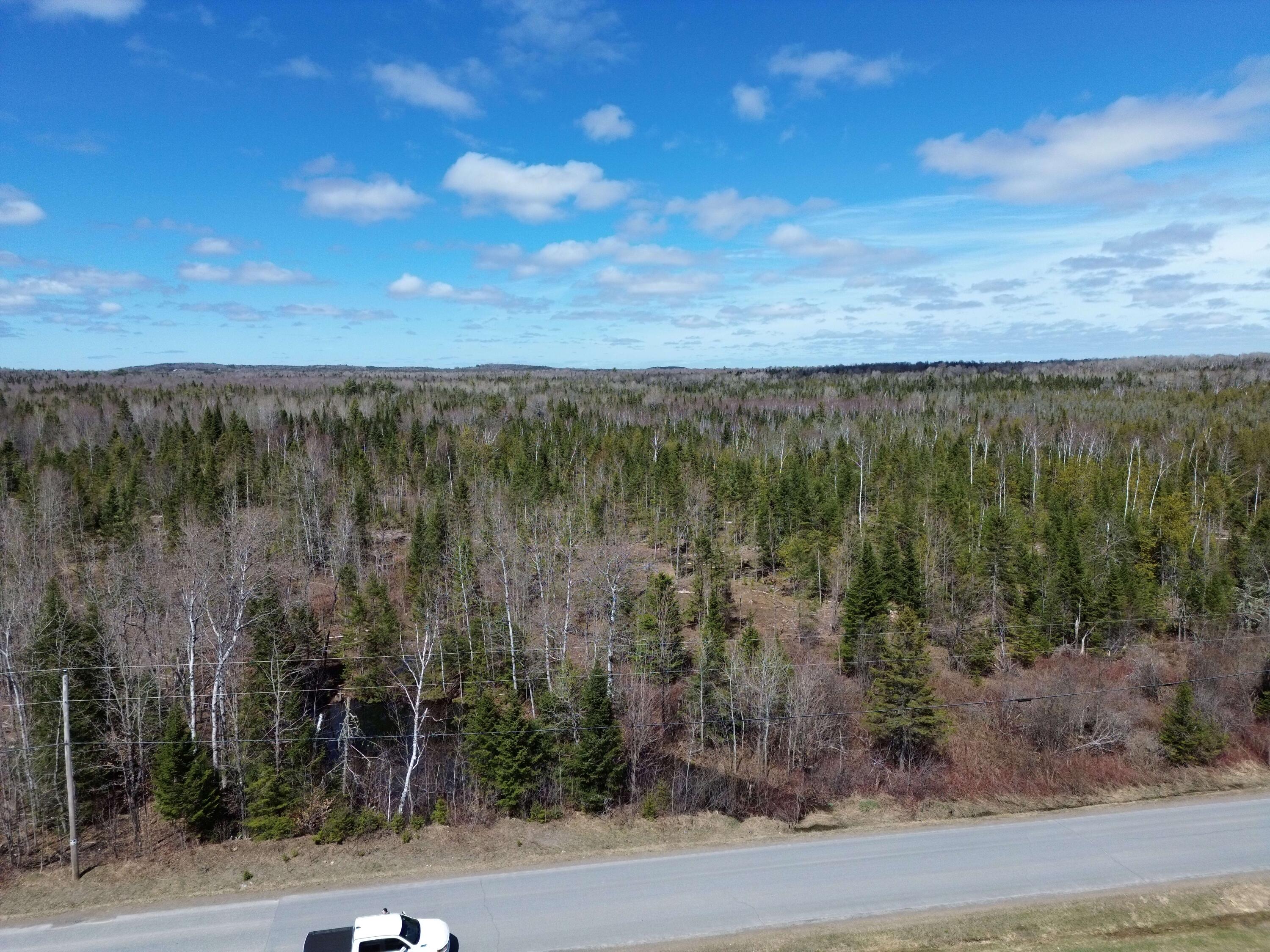 389 Dudley Road Mapleton, ME 04757 - Photo 4 of 10