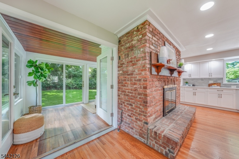 28 Spring Ridge Drive Berkeley Heights, NJ 07922 - Photo 16 of 50