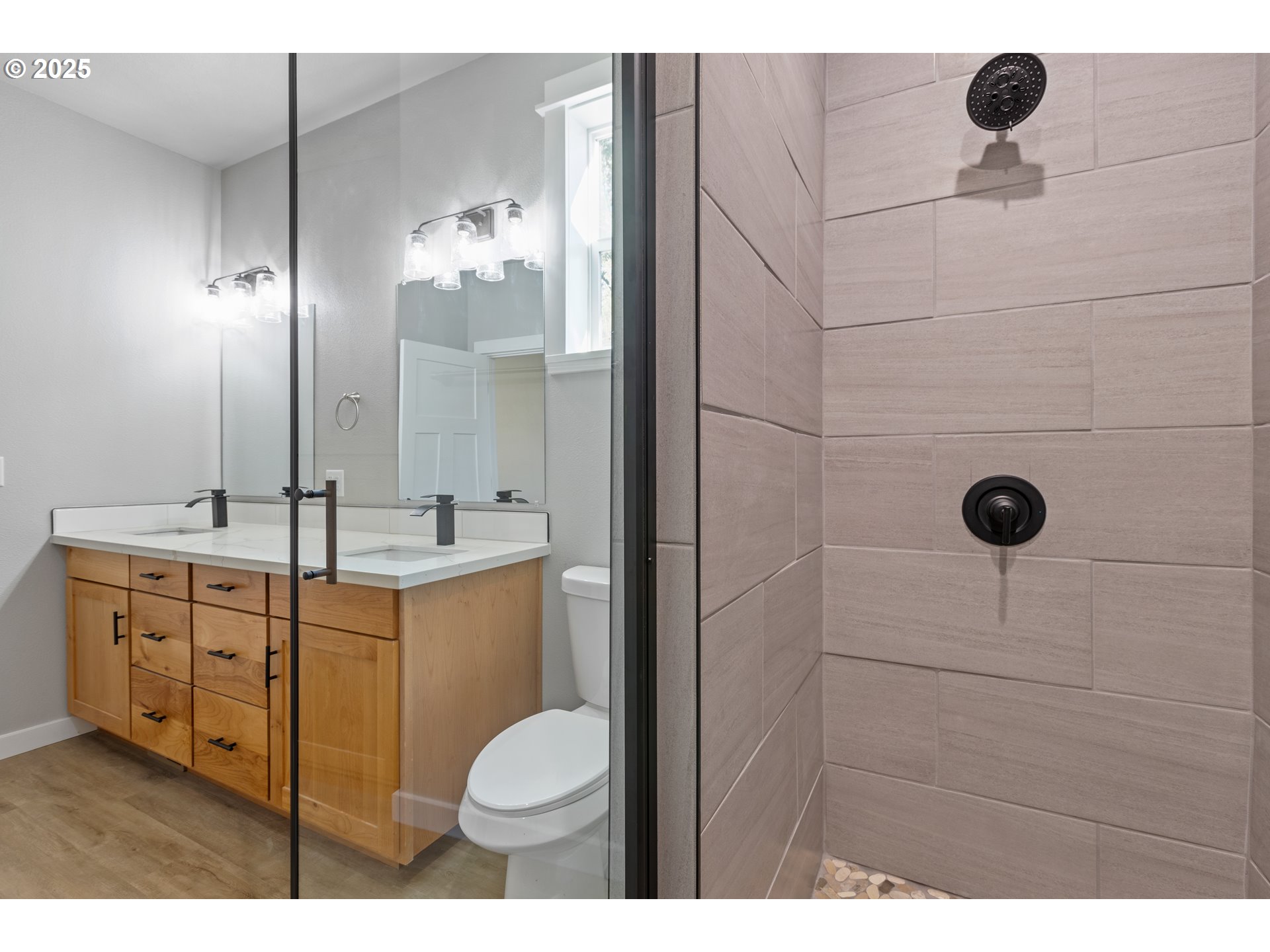 664 Brooks Loop Sutherlin, OR 97479 - Photo 26 of 45