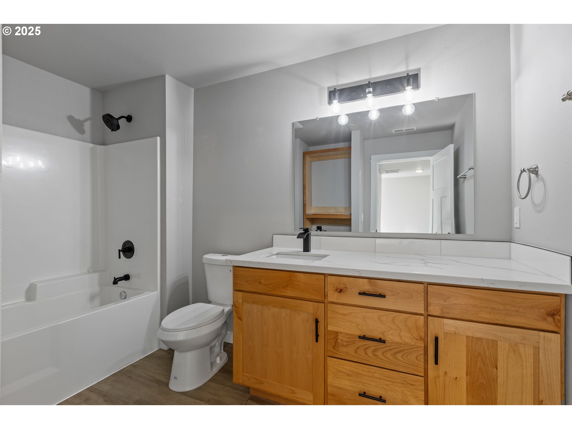 664 Brooks Loop Sutherlin, OR 97479 - Photo 30 of 45