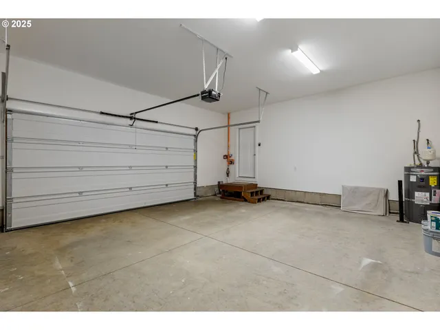 $485,000 | 664 Brooks Loop, Sutherlin, OR 97479